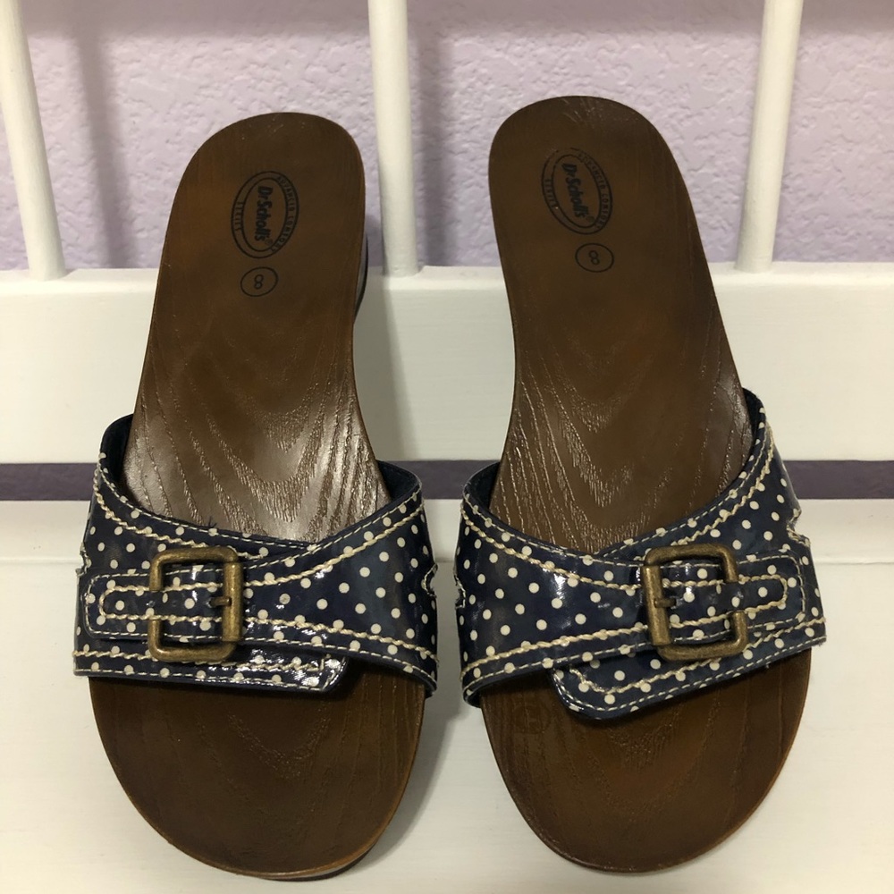 Adorable, comfy polka dot Dr. School’s sandal